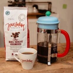 Jones Brothers Coffee The Big Shot Koffiebonen - 6 X 500 Gram 10 Jones Brothers Coffee The Big Shot Koffiebonen - 6 X 500 Gram -Koffieproducten 1200x1200 170
