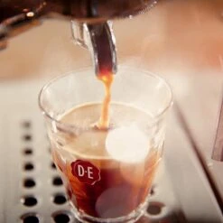 Douwe Egberts Espresso Koffiebonen - 4 X 1000 Gram - Extra Grote Verpakking -Koffieproducten 1200x1200 204