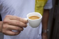 Vietnamese Dark Roast Koffiebonen 500g | 20% Arabica - 80% Robusta | DAM Koffie 10 Vietnamese Dark Roast Koffiebonen 500g | 20% Arabica - 80% Robusta | DAM Koffie -Koffieproducten 1200x800 7