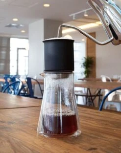 FELLOW - Stagg [XF] Set (Dripper + Carafe) - Handmatige Filterkoffie Set -Koffieproducten 948x1200 2